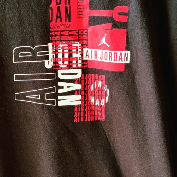Two Jordan Jumpman t-shirts. - Picture 6 of 9
